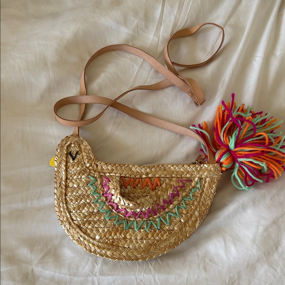 Meri meri bird woven purse